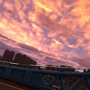 男朋友脱我内裤揉我下面视频
